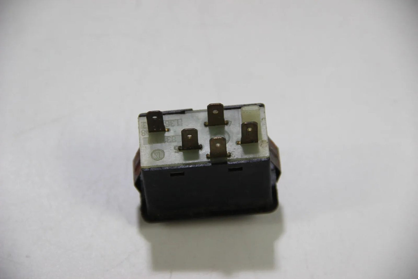 Original BMW E30 E24 E28 E23  Elektrischer Fensterheber Schalter 61311381205