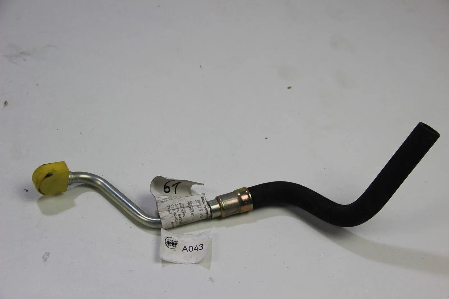 NEU BMW Original E32 750i 750iL 750iLS Ansaugleitung 32411133947 V12 M70 Pipe