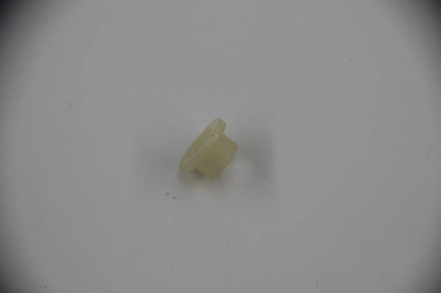 Original BMW E10 E3 E9 NK E21 E30 E12 E28 E24 E23 Isolierbuchse 5Stk 13310075752