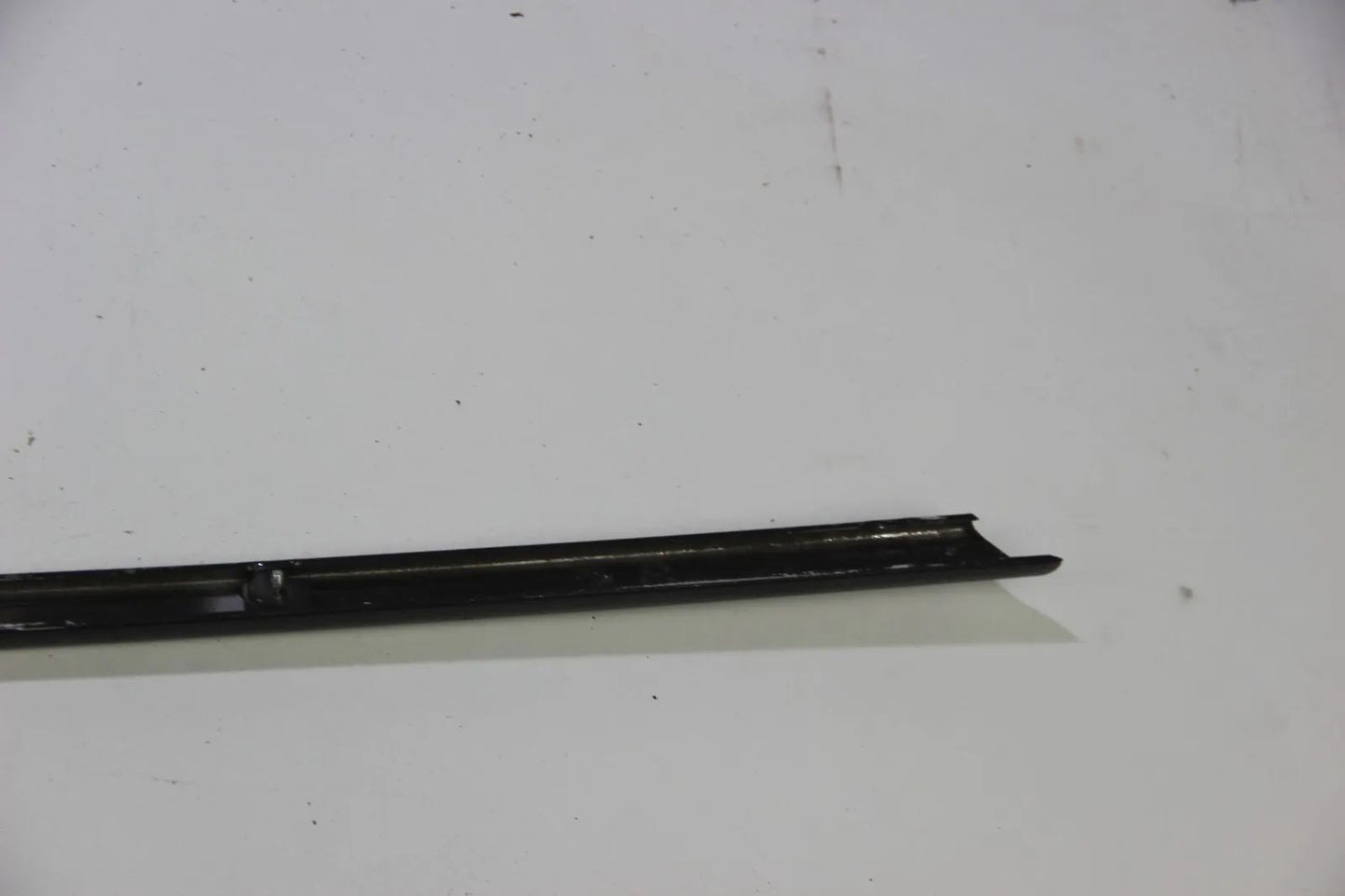 BMW E10 1502-2002  bis 71' Chrom Leiste Abschlussblech hinten Rundleuchter Black