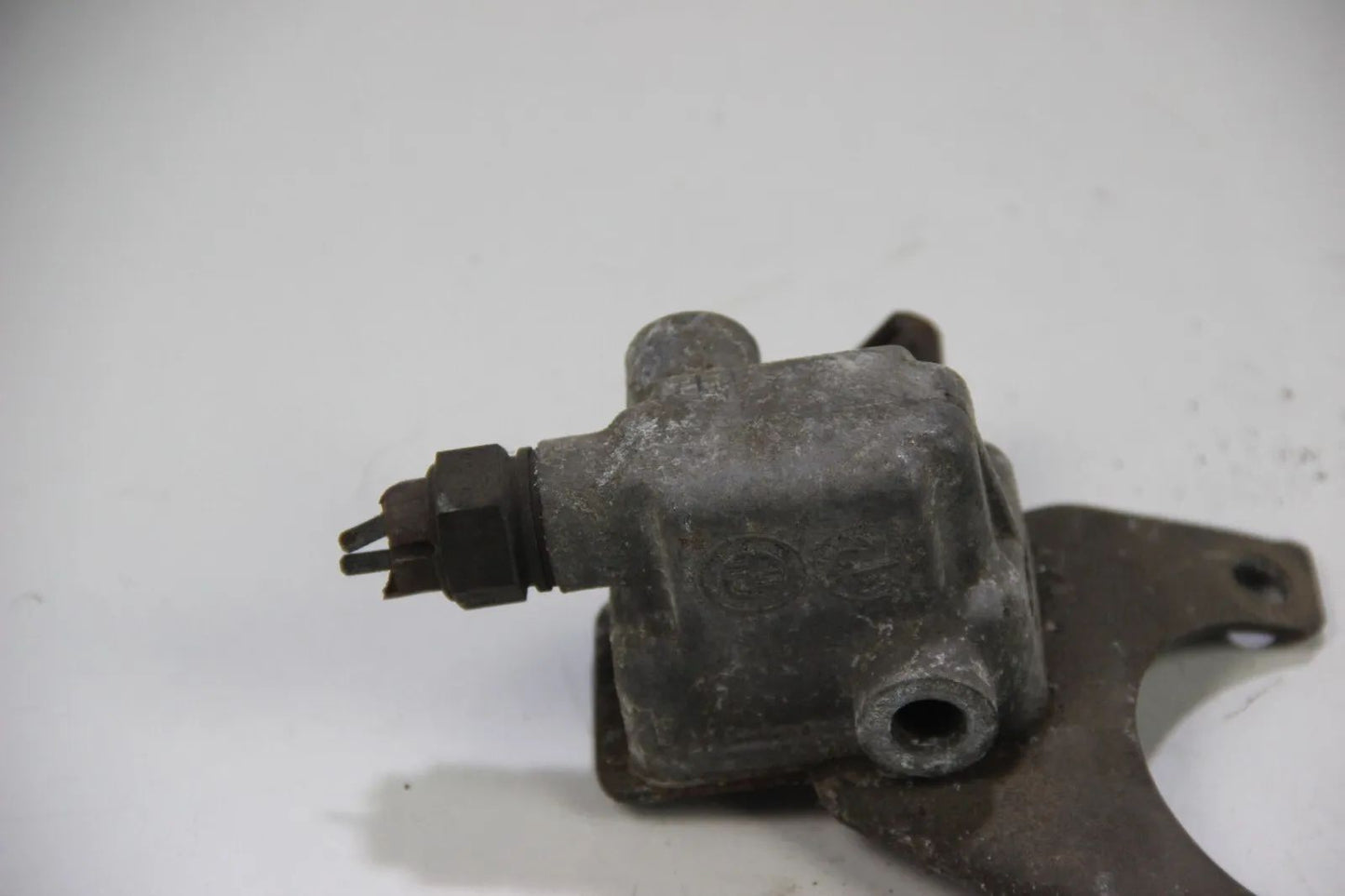 Original BMW E9 3.0 CSI CSL E3 3.0Si Gehäuse für Zusatzluftschieber 11531256421