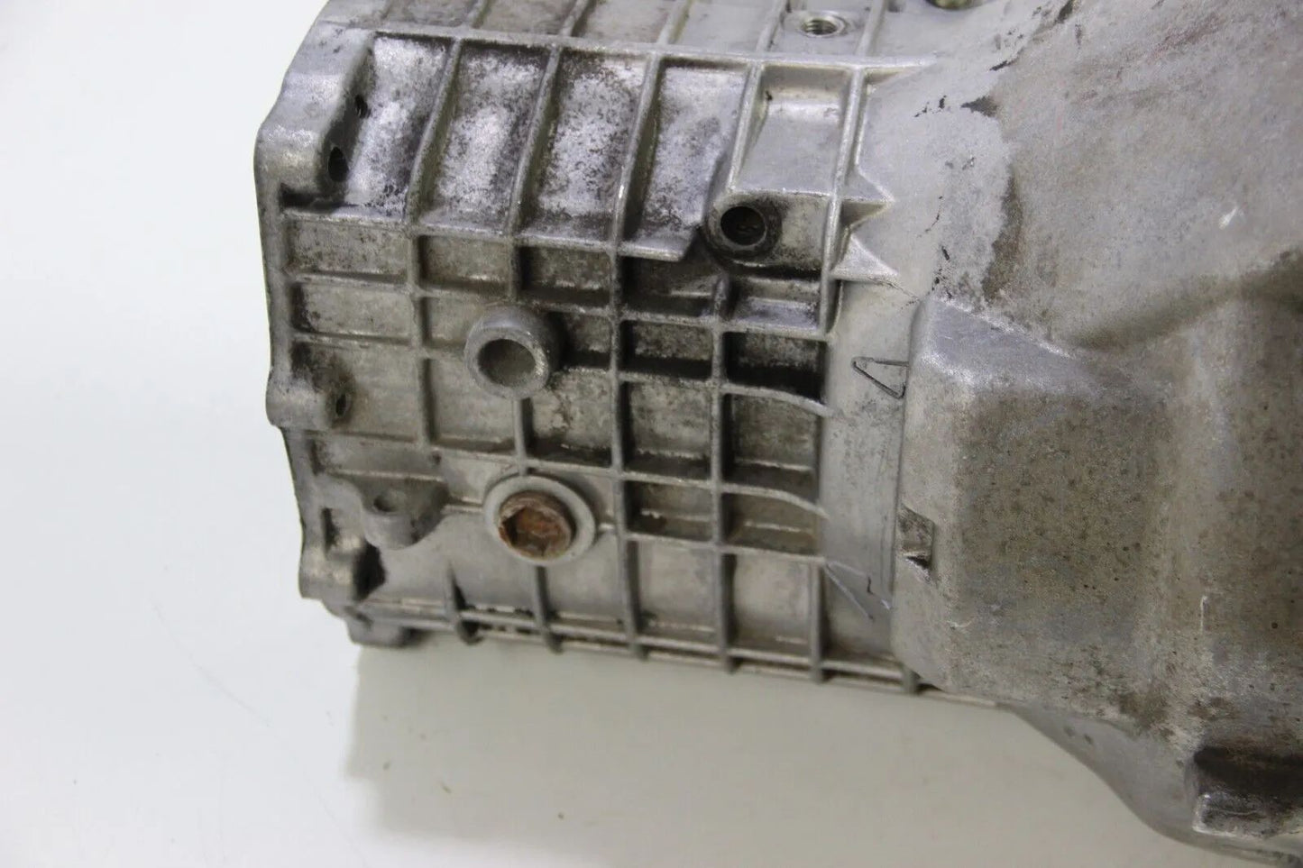Original BMW E21 323i  Getriebe Glocke Gehäuse Getrag 245 242 5-Gang M60
