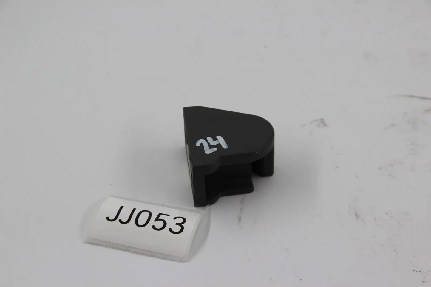 Original BMW E30 316i-325ix Aufnahme links SCHIEFER NOS 51471947899