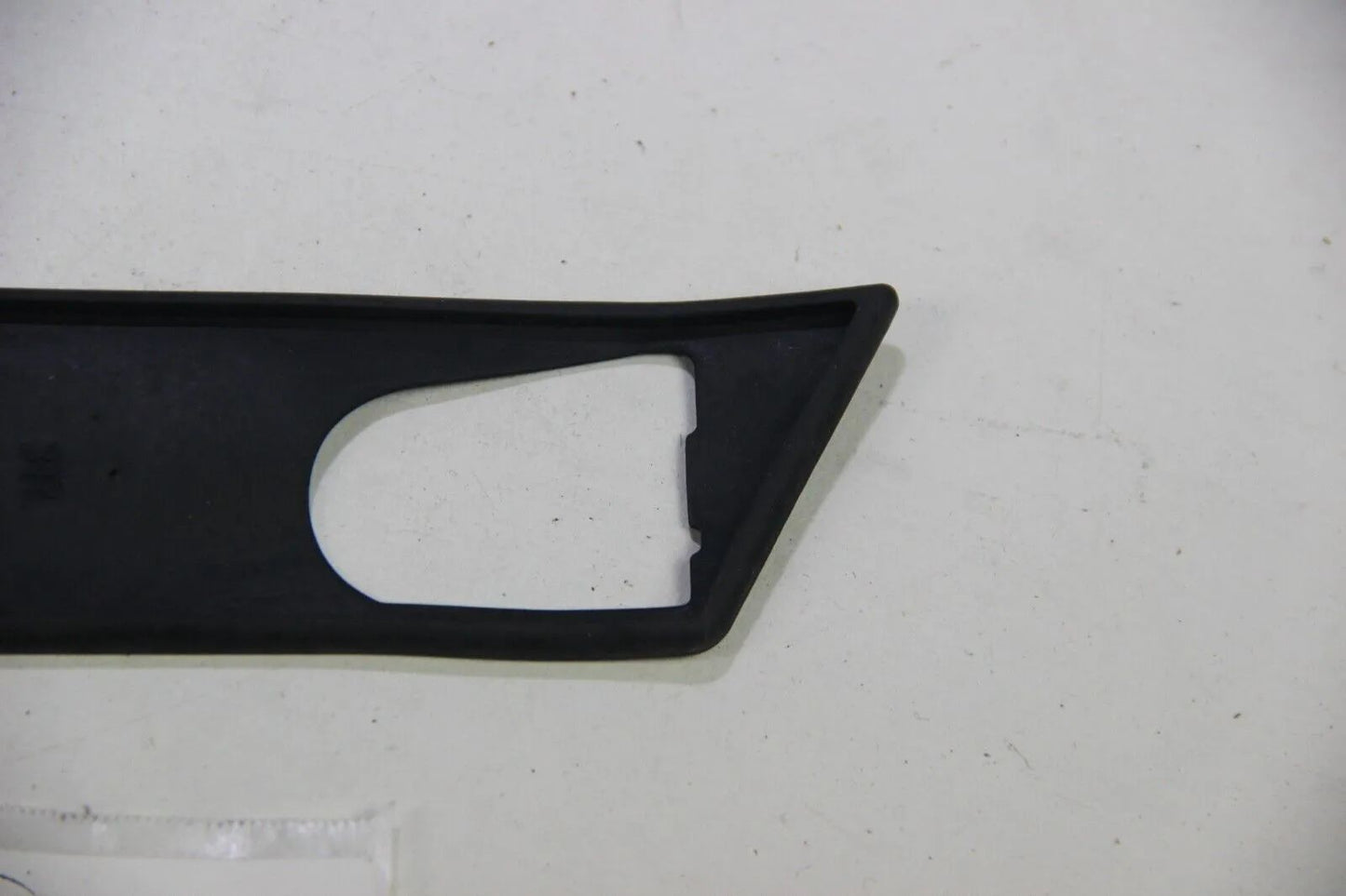 NEU Original BMW E30 E28 E24 E23 Blinker Kotflügel Dichtung rechts 63131367804