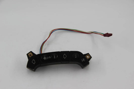Original BMW E38 E39 E83 E53 Schalter Radio/Telefon Multifunklenkrad 61316903396