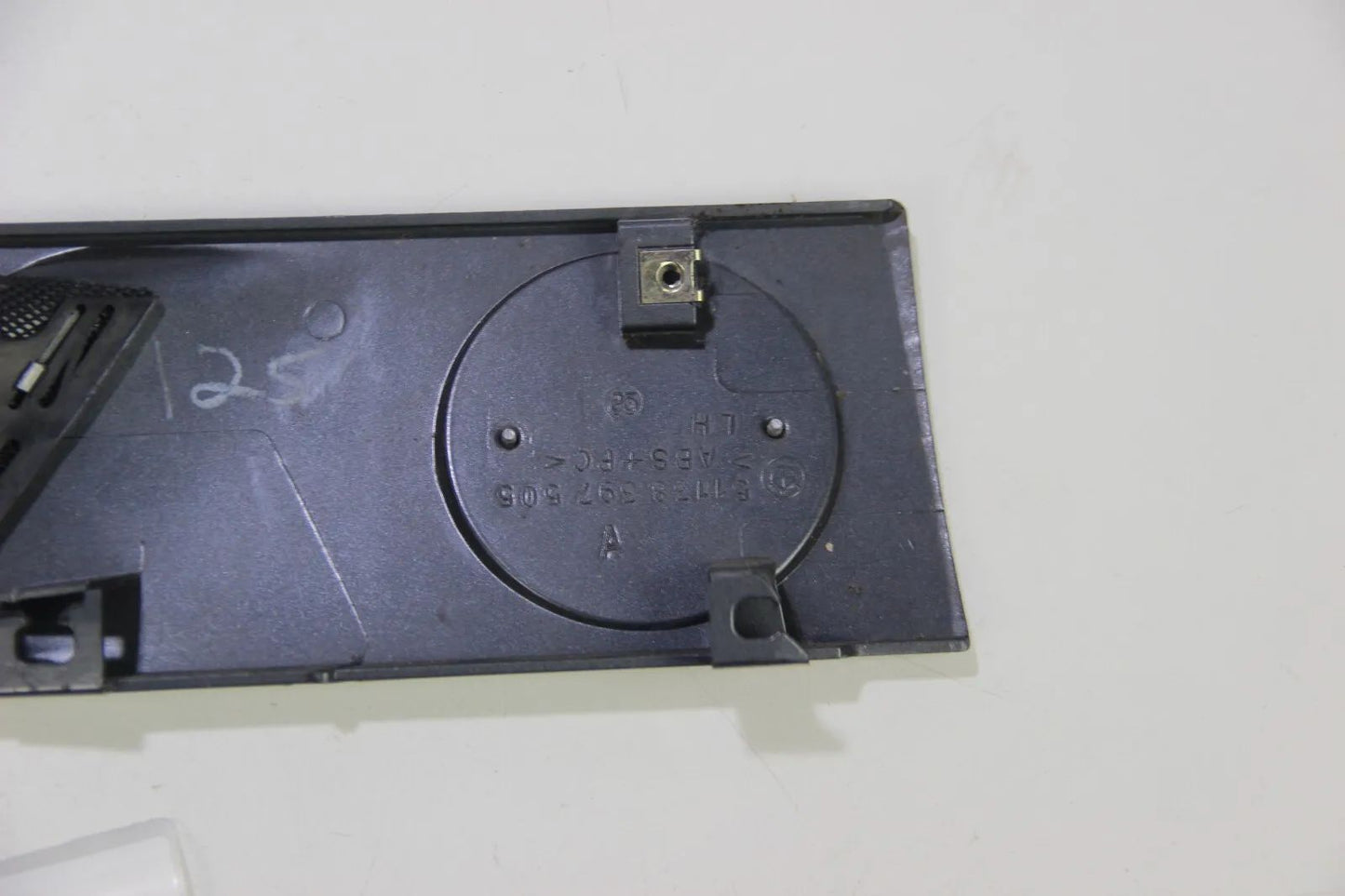 Original BMW Z3 Roadstar Seitenkiemen Verkleidung Kotflügel links 51138397505