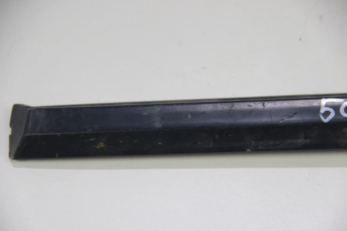 Original BMW E30 Stossleiste Kotflügel 2- Türer hinten links NFL 316i-325i 3er