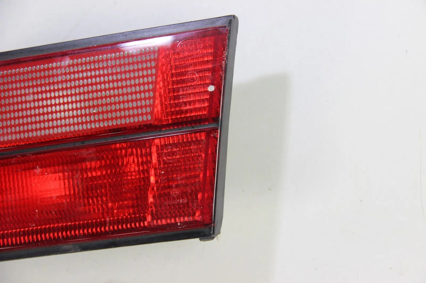 Original BMW E34 5er Rückleuchte innen rechts 1384012 Heckklappe 518i 520i 525i