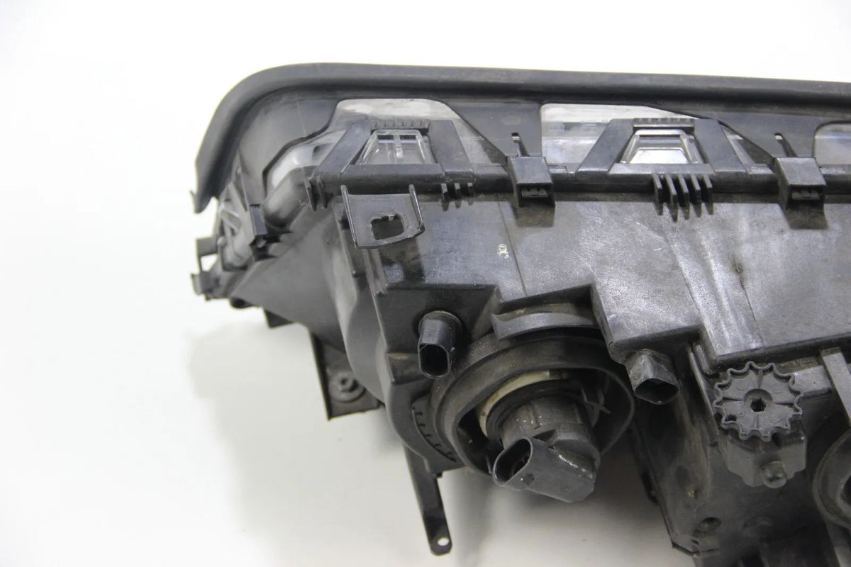 Original BMW E46 Coupe 3er Hauptscheinwerfer vorne Rechts Bosch 0301157206
