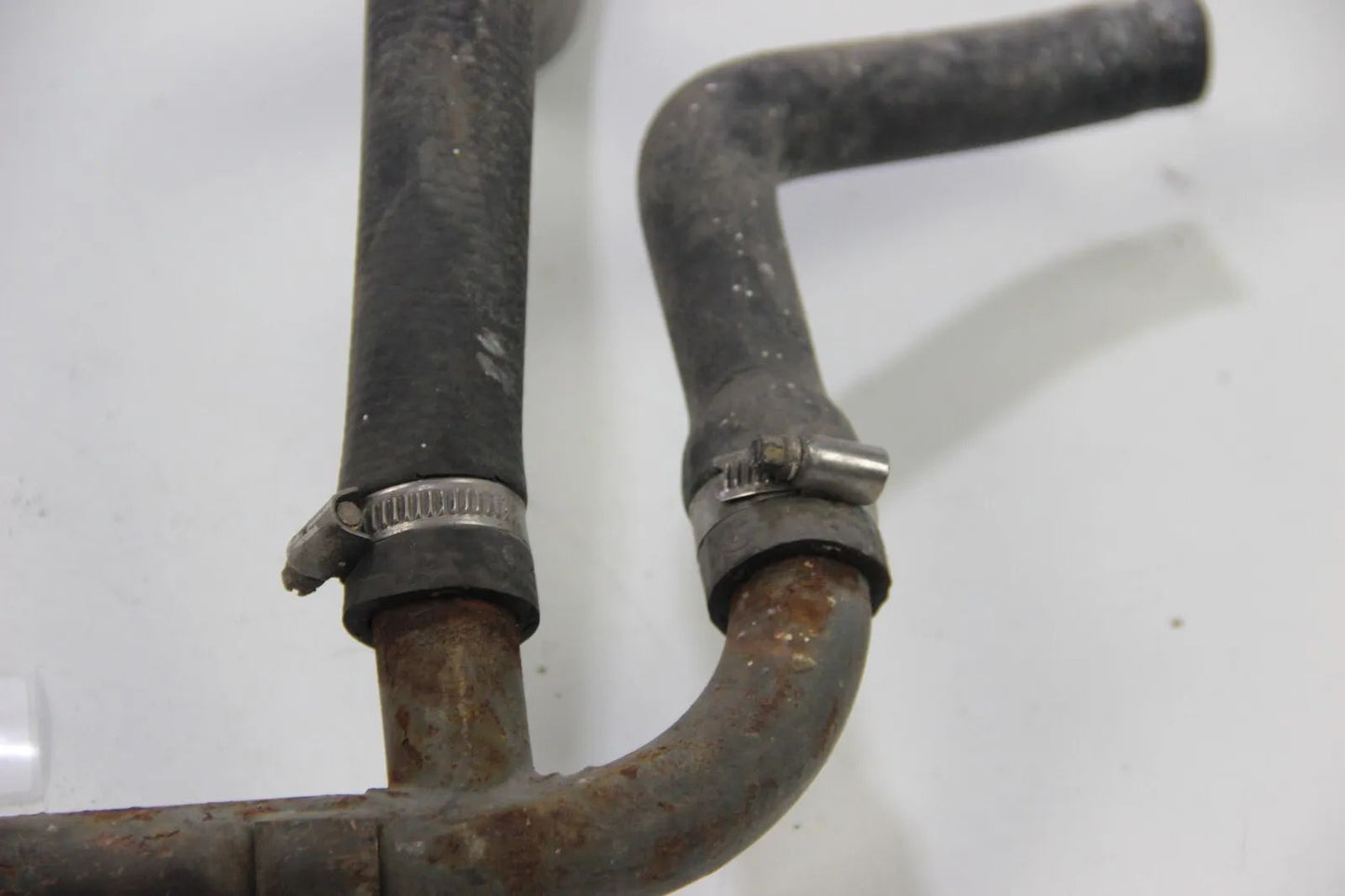 Original BMW E9 3.0 CSI CSL E3 3.0Si Rücklaufleitung Kühlwasser 12531261156