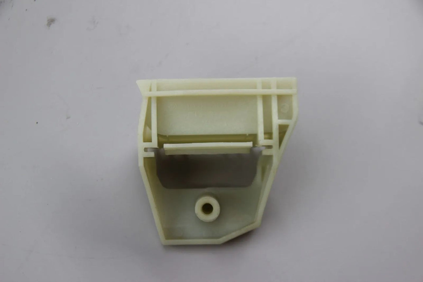 Original BMW E39 Limo/Touring  Halter Wasserkühler rechts 17112247894