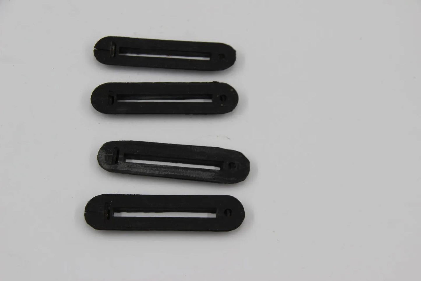 BMW E3 E12 E28 E23 4-Door 4x Dichtung Seal Tür Scharnier Hinge 51211807212 Neu