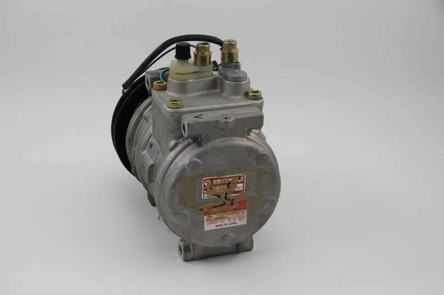 Original BMW E34 524td M21 Klimakompressor Kompressor R12 NOS 64521389418