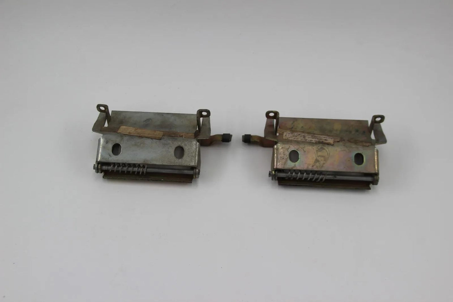 BMW E3 2.8 3.0 3.3 Si Grundplatte Re+Li Klappgriff NOS 51211800423 51211800424