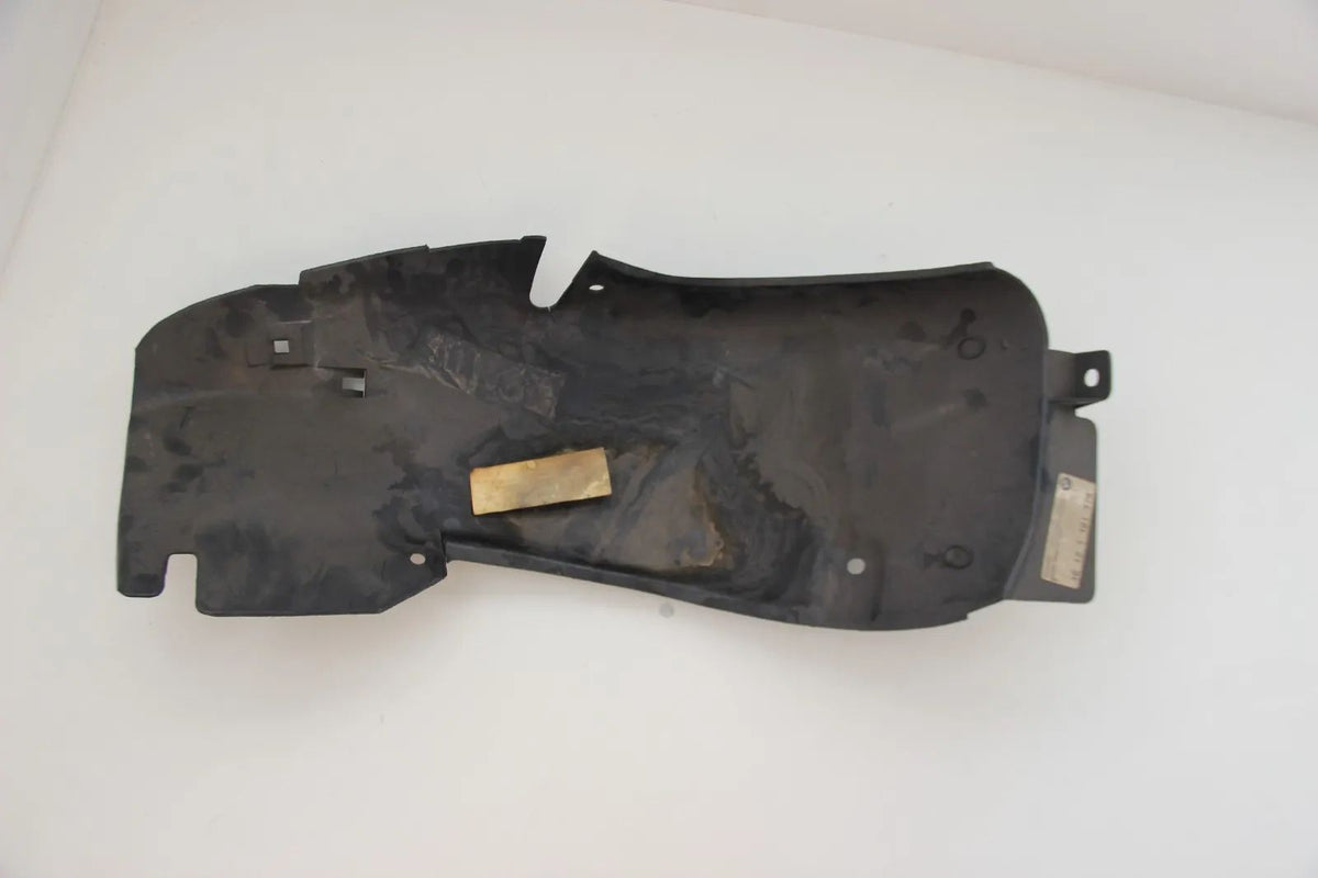 BMW E34 M5 3.6 3.8 Steinschlagschutz Ausgleichsbehälter/Leitungen  16121181379