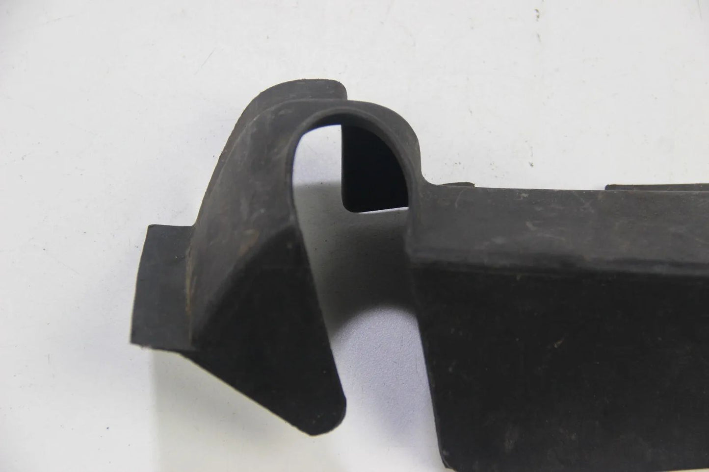 Original BMW E30 316i 318i 318is Abdeckung Pluspol Batteriekabel 3er 1718114