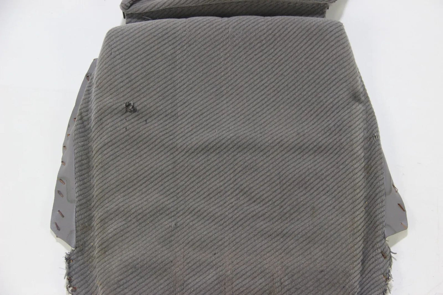 Original BMW E30 316i-325i M3 3er Sportsitz bezug Sitzbahn mitte unten Grau