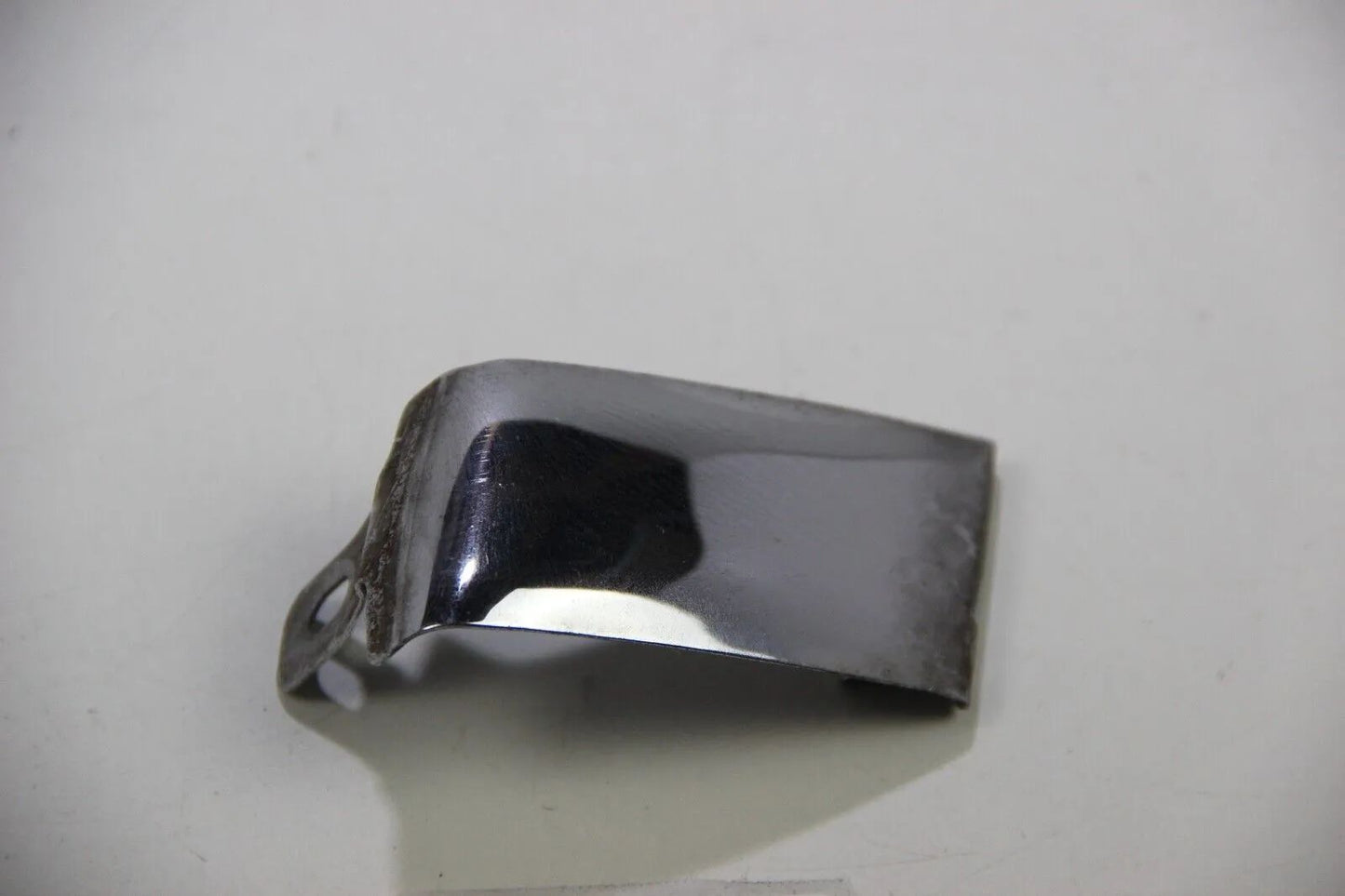 Original BMW E30 316i-325i VFL Blende Stoßstange vorne Chrom Rechts OEM