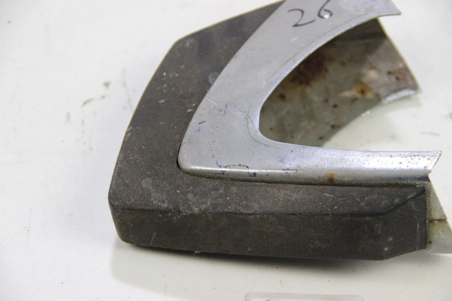 BMW E10 1502-2002 ti tii Stoßstangenhorn links ab 4/71 vorne 51111814701