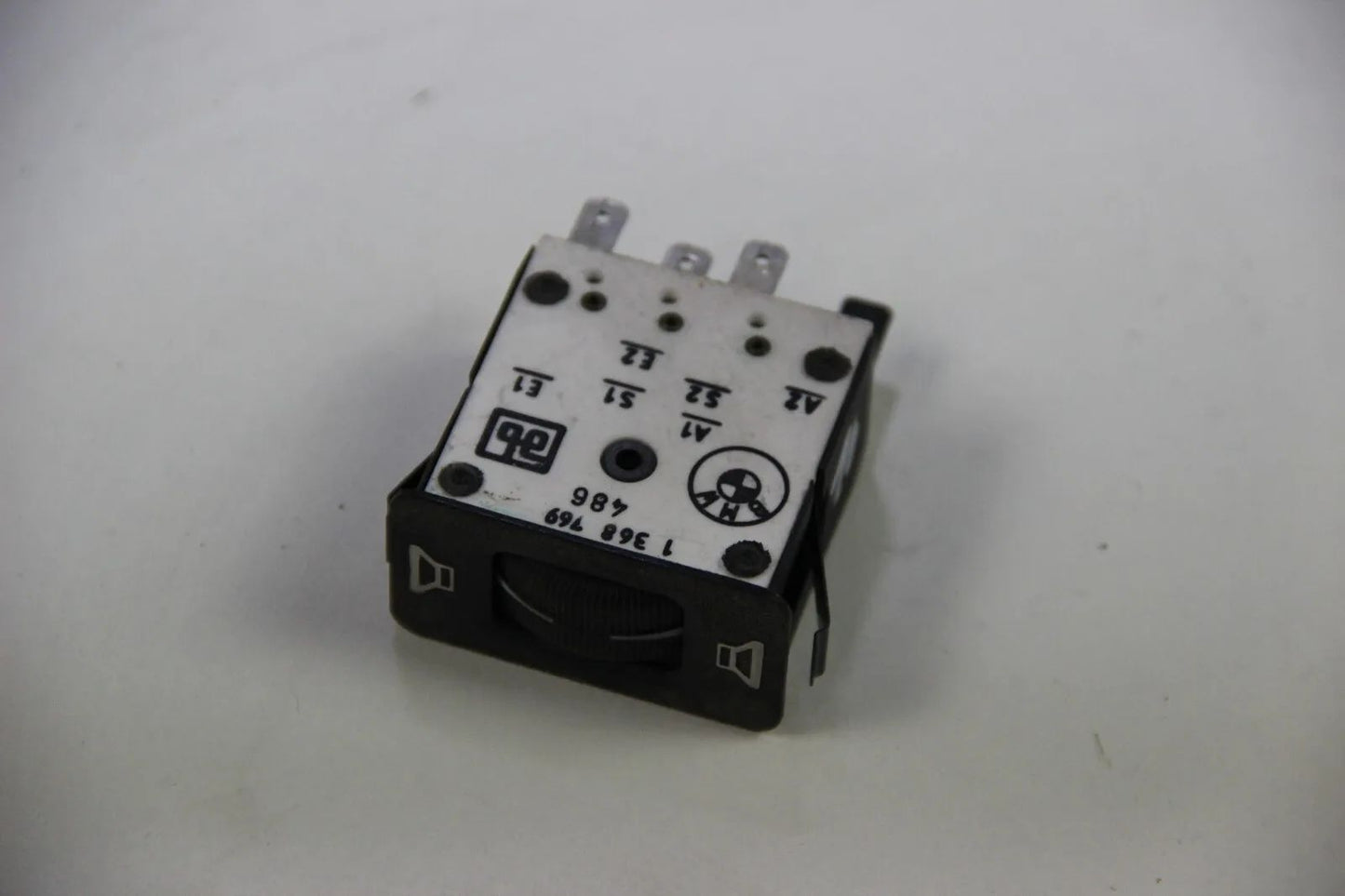 Original BMW E30 Lautstärke Schalter 1368769 316i 318i 320i 325i 323i M3 switch