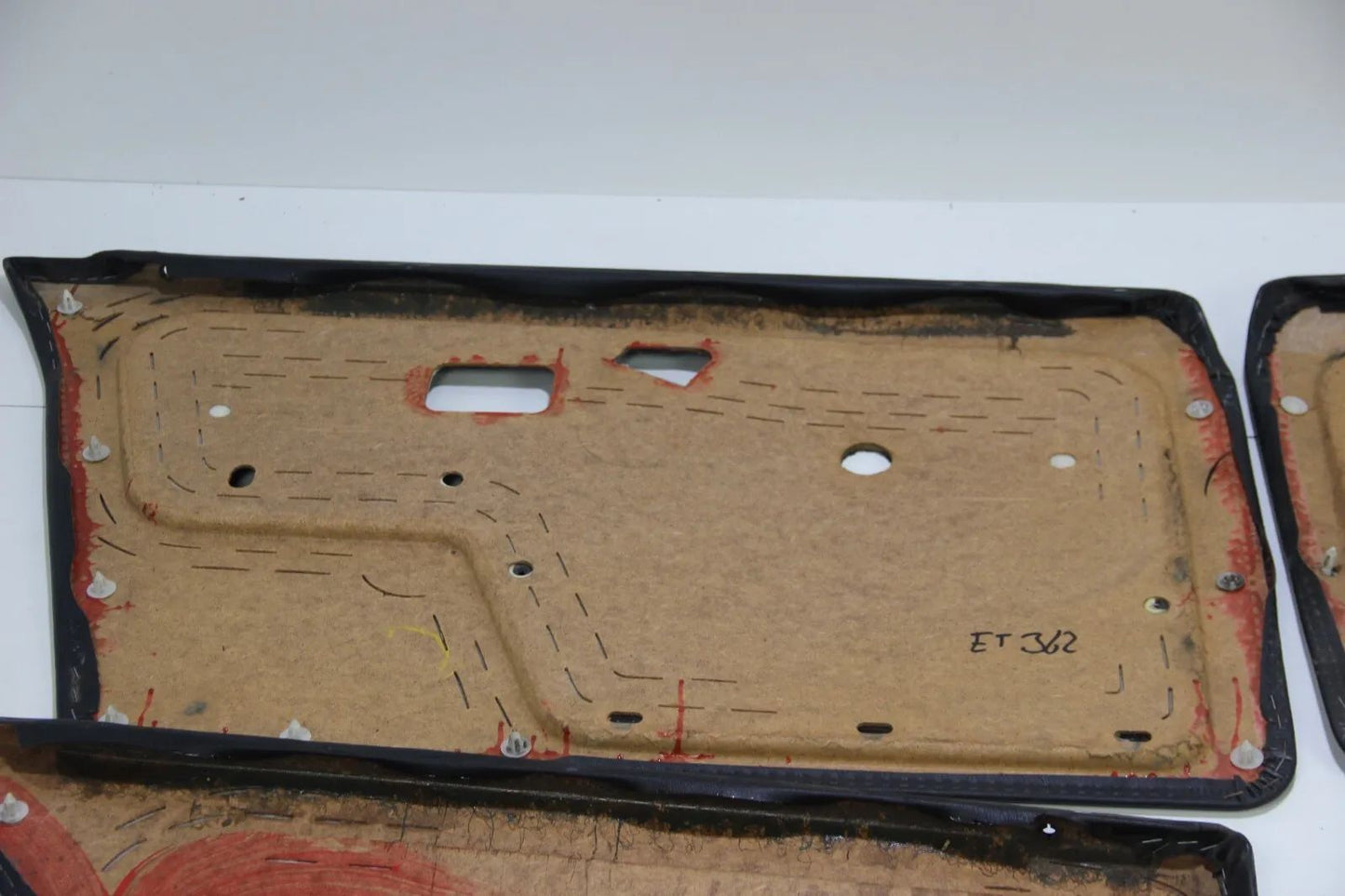 Original BMW E30 Touring Limousine Türpappe Vorne Hinten Links Rechts Schwarz