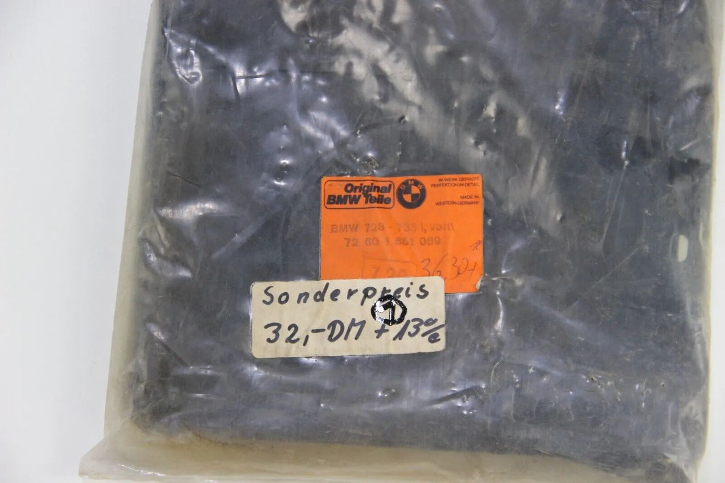 Original BMW E23 728-733i Schmutzfänger set NOS 72601851089 Mud Flap Neu 7er