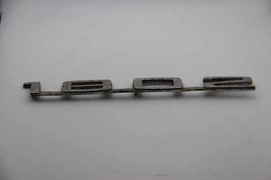 Original BMW E10 E6 1802 Modellbezeichnung Emblem Badge Schriftzug Typenschild