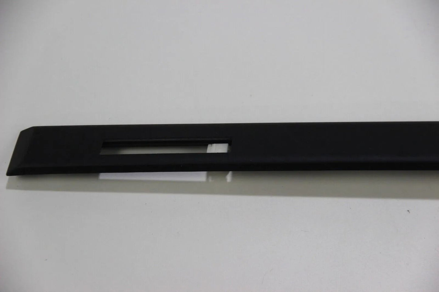 BMW E36 Limousine Stoßleiste Tür vorne rechts Touring M-Paket 51132262114 M3 3er