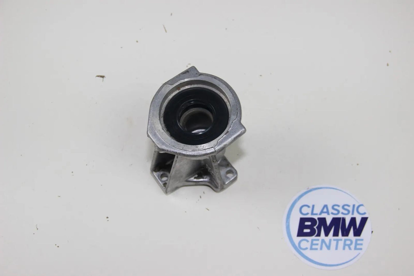 BMW E30 325ix AWD Allrad Lagerblock Antriebswelle Differenzialstütze 1211279