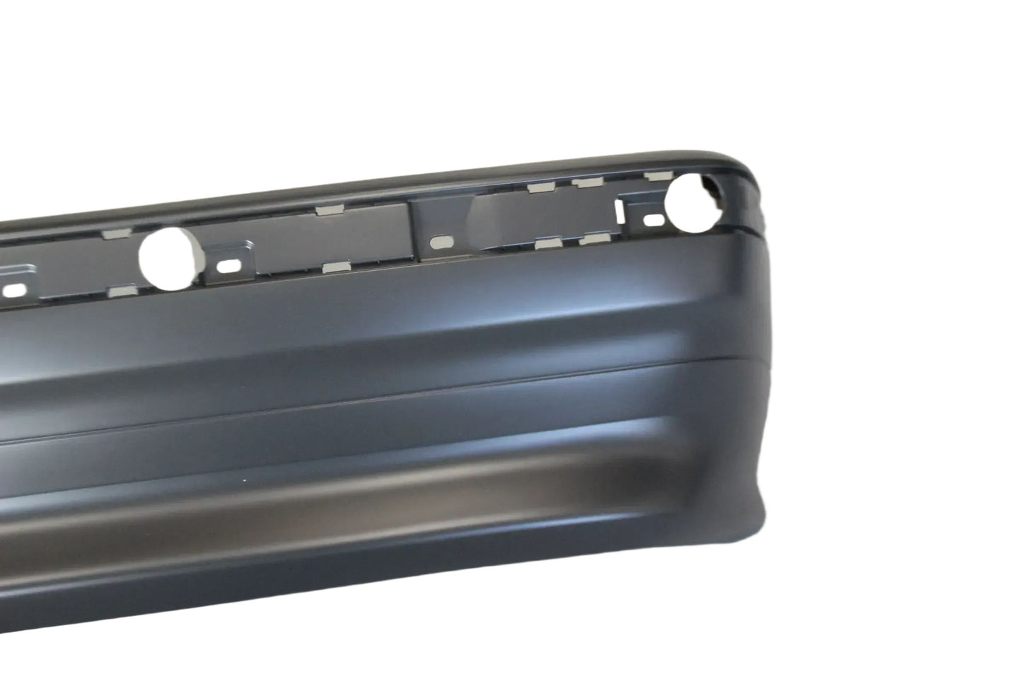 BMW E36 316-323i bis 09/96 Compact Verkleidung Stossfänger hinten 51128146458