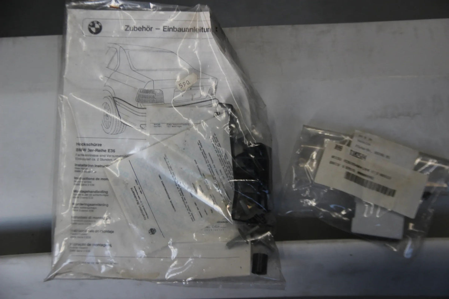 BMW E36 316i-328i M3 Coupe Nachrüstsatz Heckschürze M-Paket NOS 82119410489