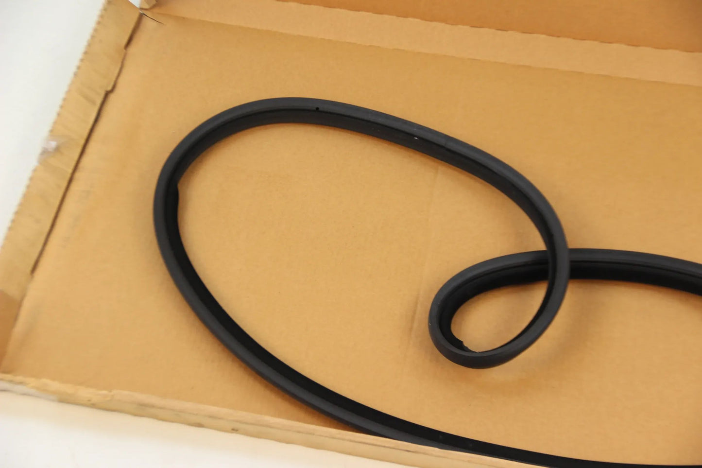 Original BMW 3er E36 316i-328i Dichtung Heckklappe 3545mm 51718171165