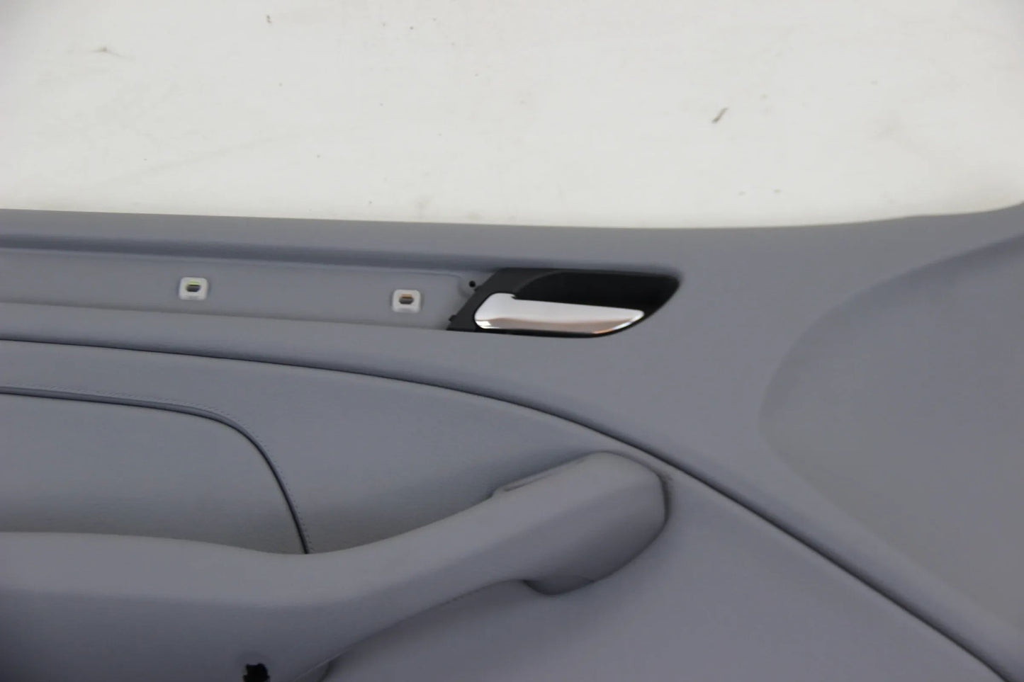 Original BMW 3er E46 316i-330xi Türverkleidung vorn links NOS 51418224597