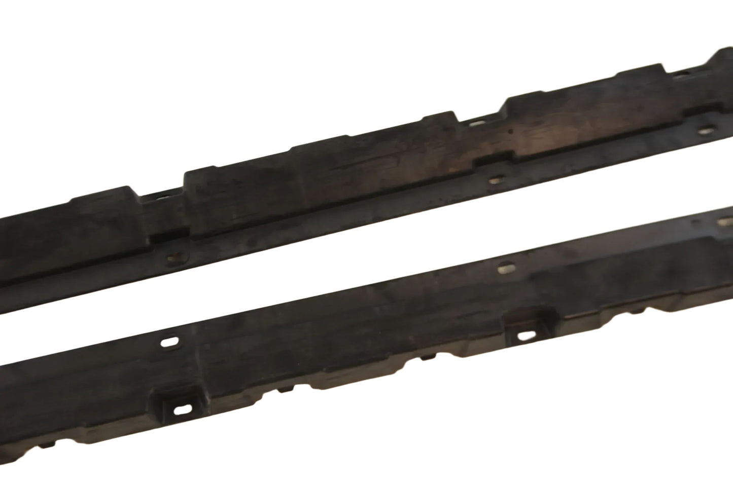 Original BMW E83 X3 2.0i-3.0i  Verstärkung Trittbrett rechts  51713401010