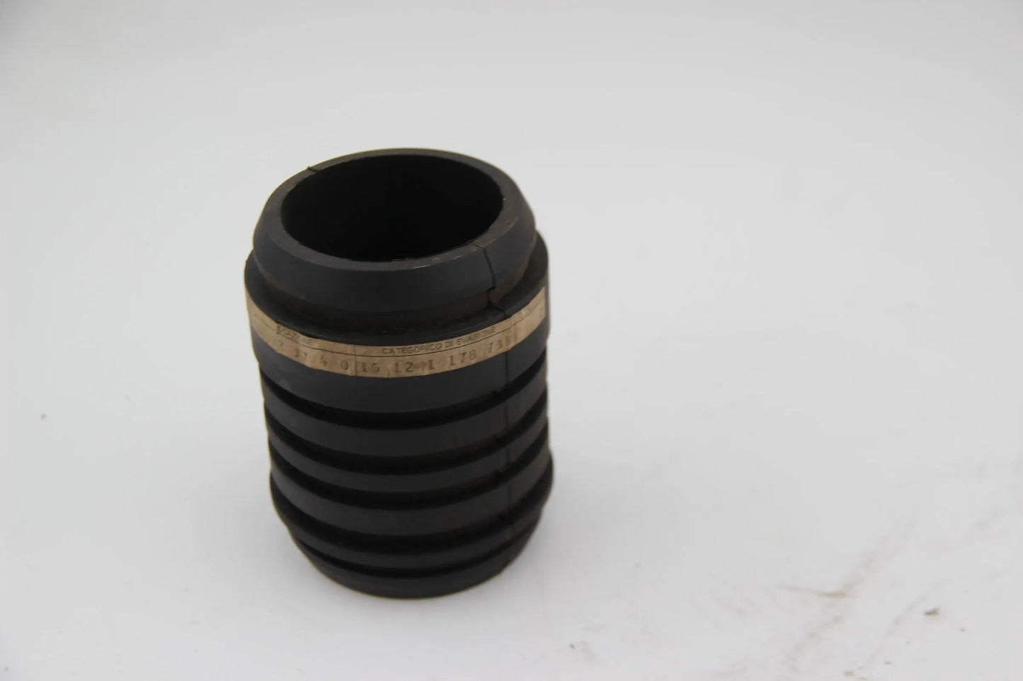 Orig BMW M3 Gr.N E30 M3 E28 M5 E24 M6 Mittelstück Kraftstoffpumpe  16121178738