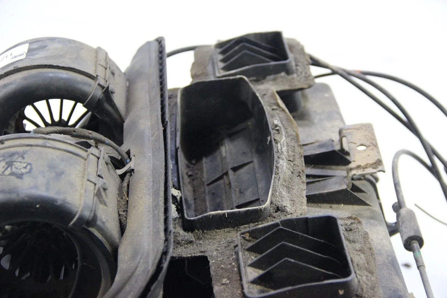 Original BMW E30 Heizungskasten Gebläse Kasten Heater Core 3er 1381569 OEM Behr