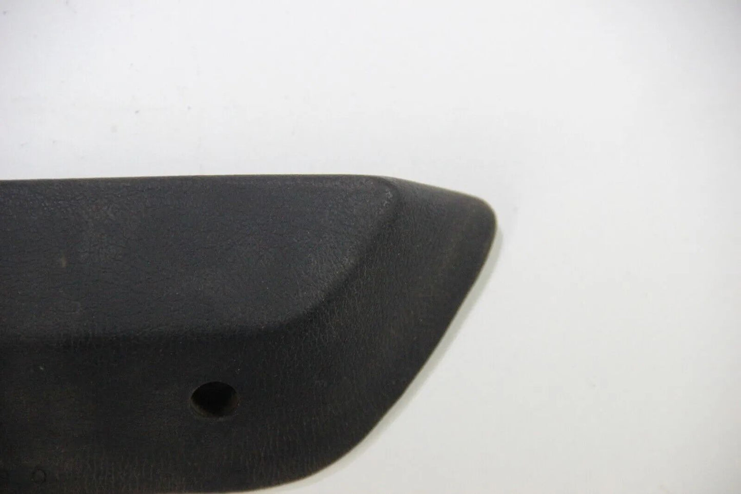 Original BMW E30 Limousine Touring Armlehne Schwarz hinten rechts 1906218 3er