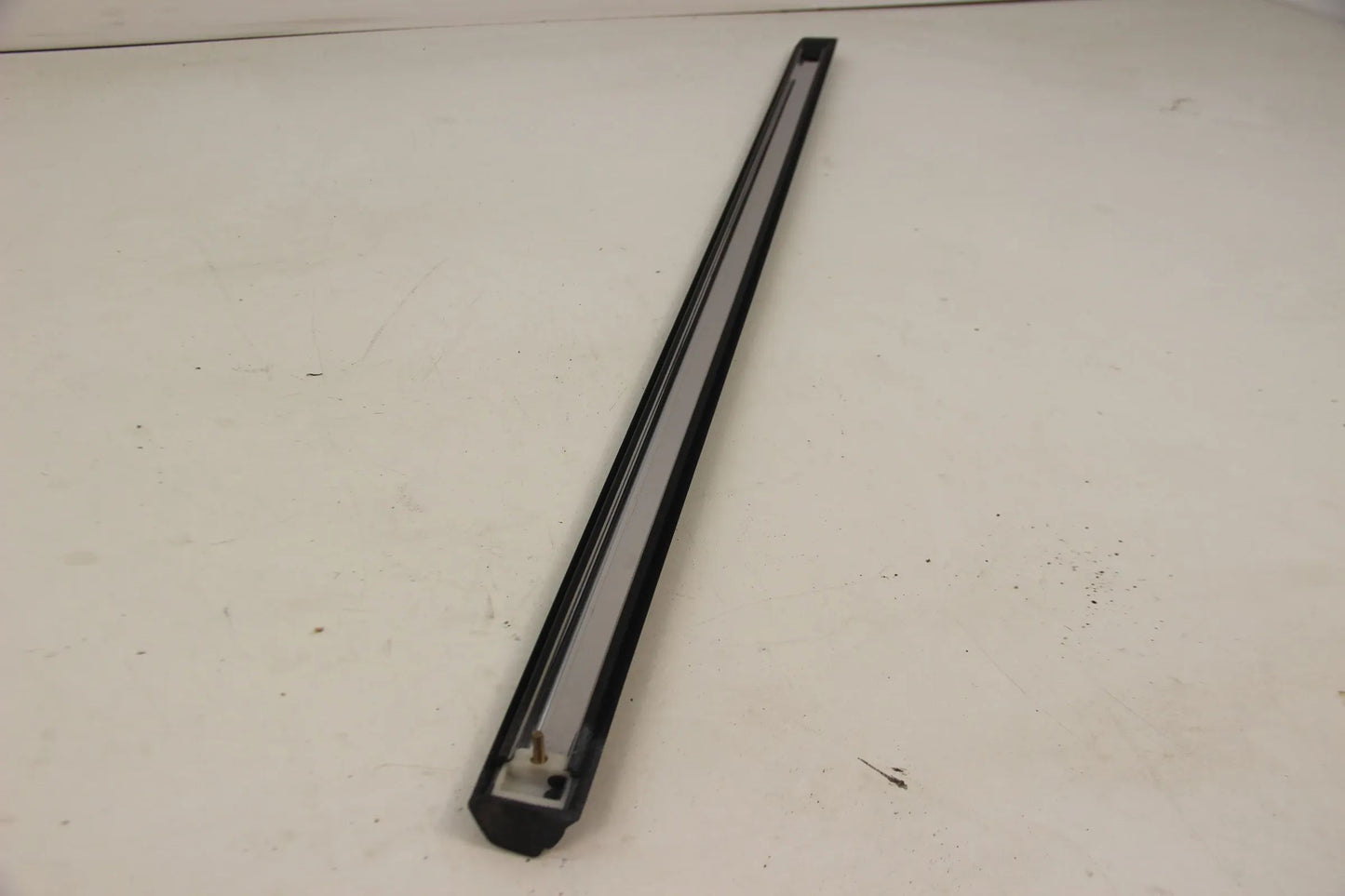 Original BMW E30 316i-325i Stossleiste Tür vorne rechts CHROM 51131904770