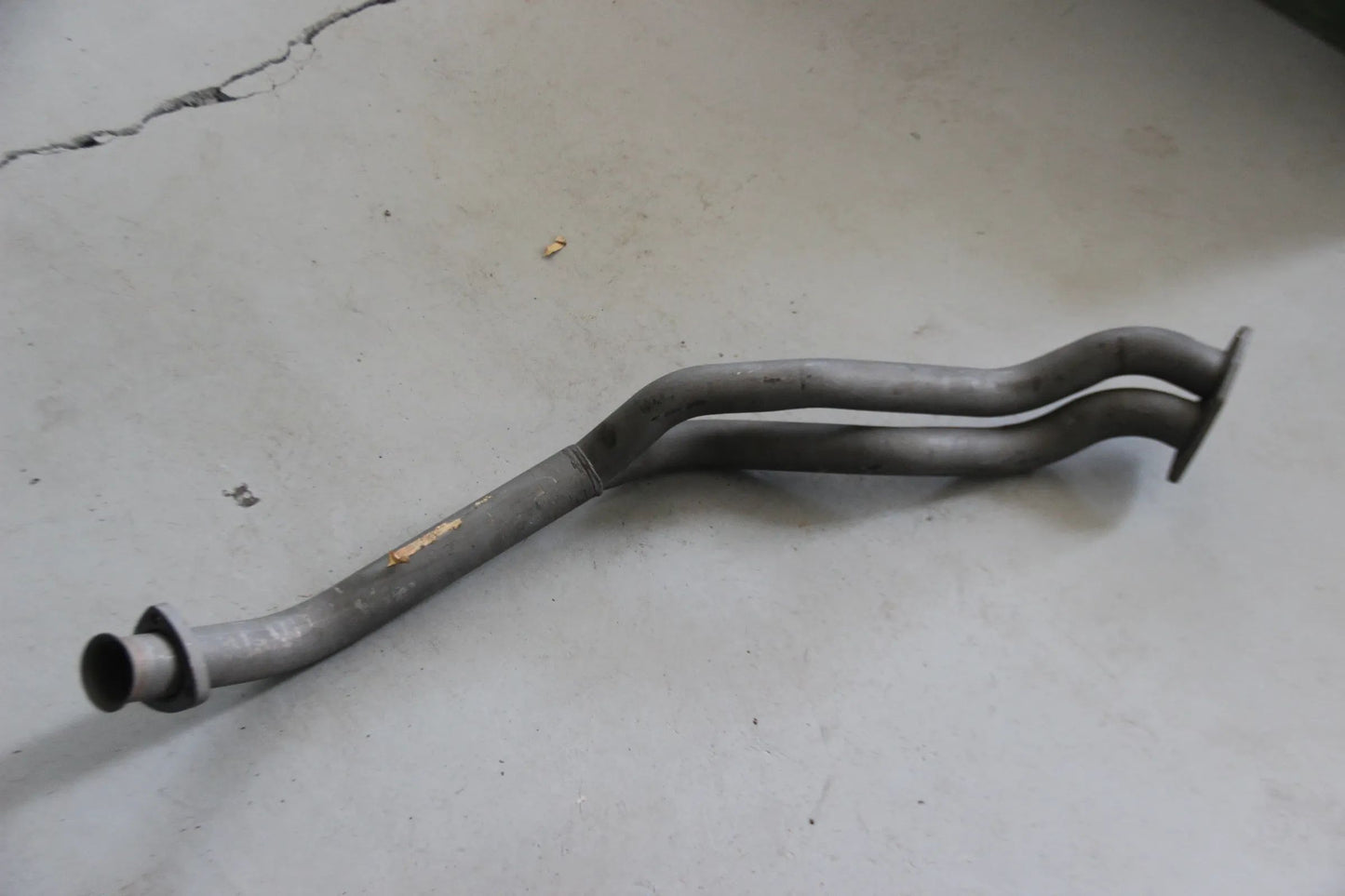 Original BMW 5er E28 518 M10 518i M10 Limousine Abgasrohr 18111707596