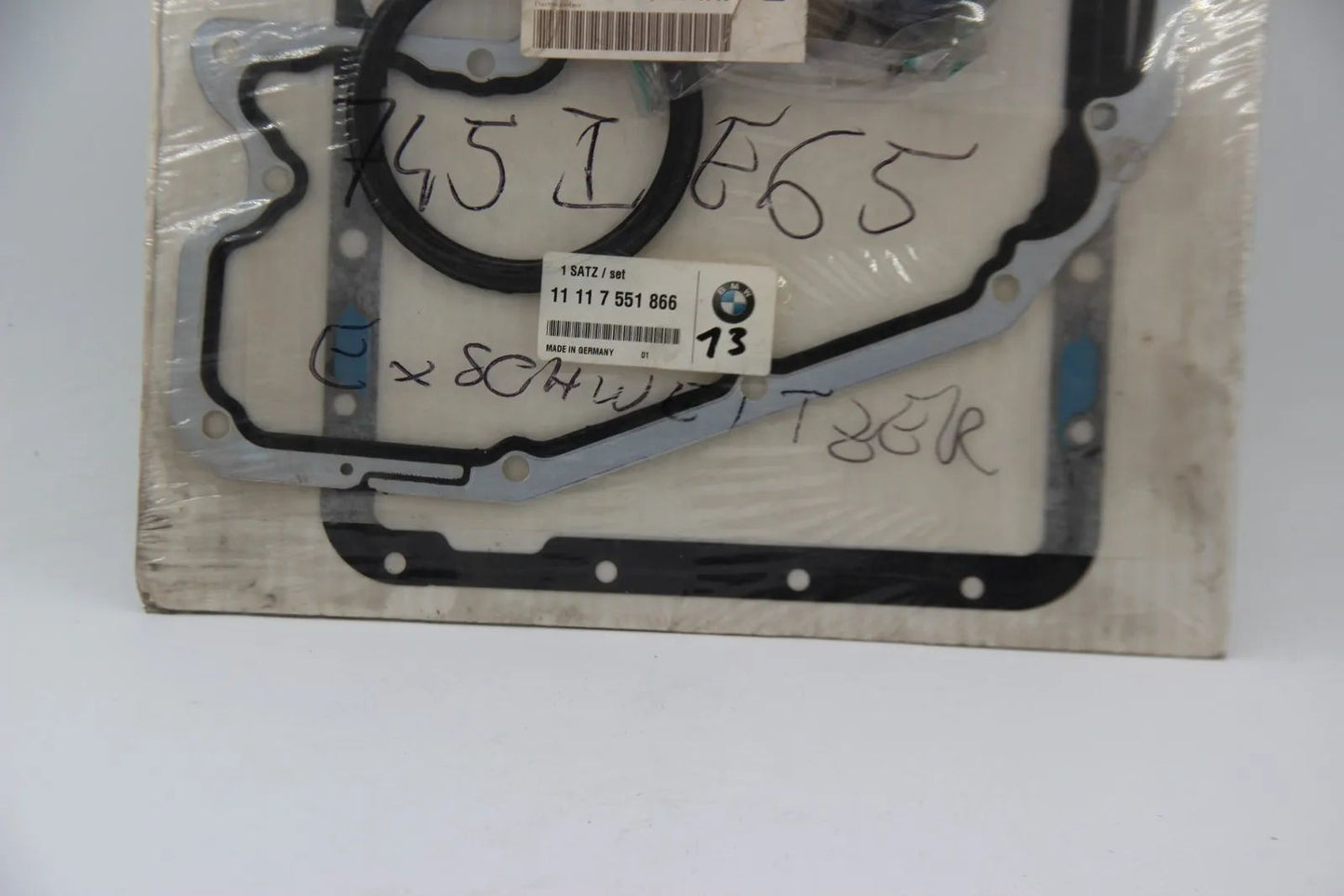 Original BMW E60 E63 E64 E65 E66 E67 Dichtungssatz Kurbelgehäuse 11117551866