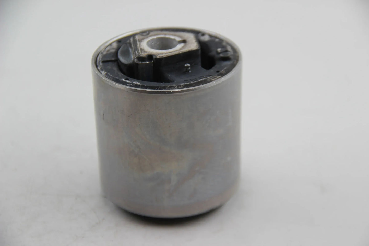 Original BMW E83 X3 2.0d 2.0i 2.5i 3.0d 3.0i Hydrolager NOS NLA 31103412781
