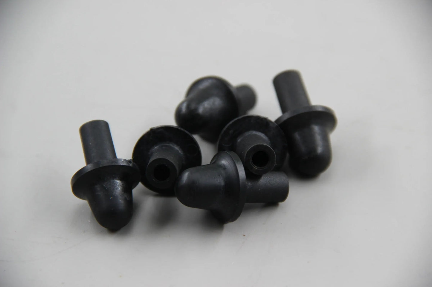 Original BMW E3 E9 E21 E30 E12 E28 E34 E24 E23 6x Kugelbolzen H=15MM 21511202659