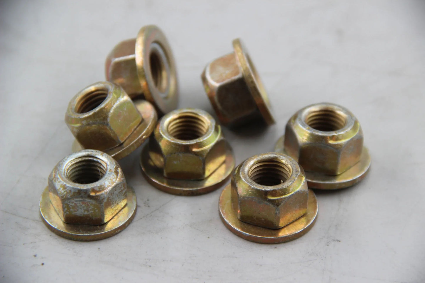 Original BMW E34 E32 E31 7x Sechskantmutter selbstsichernd M12X1,5 32101136023