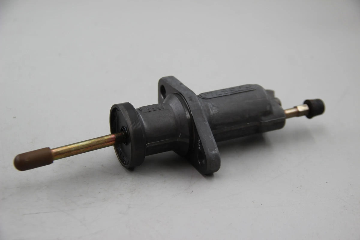 Original BMW Nehmerzylinder NOS 21526766279