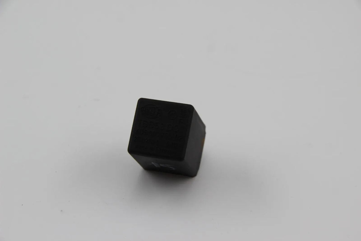 Original BMW E24 E28 E30  Relais Geber Warnblinkgeber Relay 61311367001