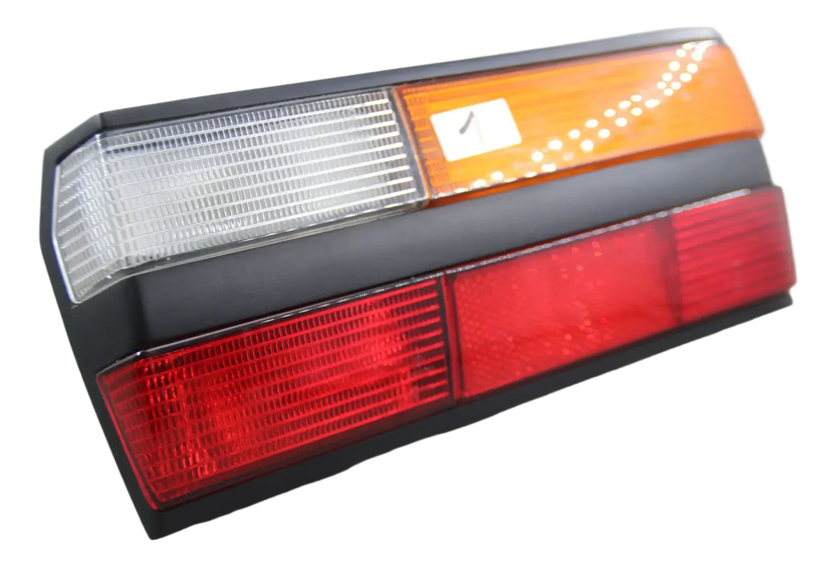 Original BMW E28 518i 520i-535i M535i Heckleuchte rechts schwarz 63211381364
