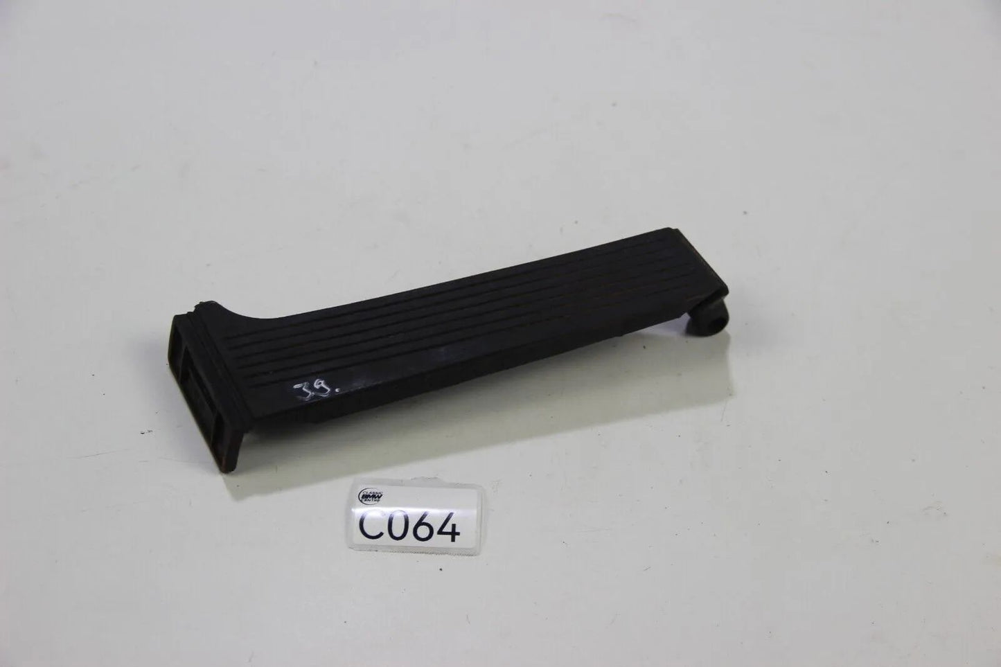 Original BMW E3 E9 E21 E24 E12 M1 Gaspedal Fahrpedal Oldtimer 635csi 1105414