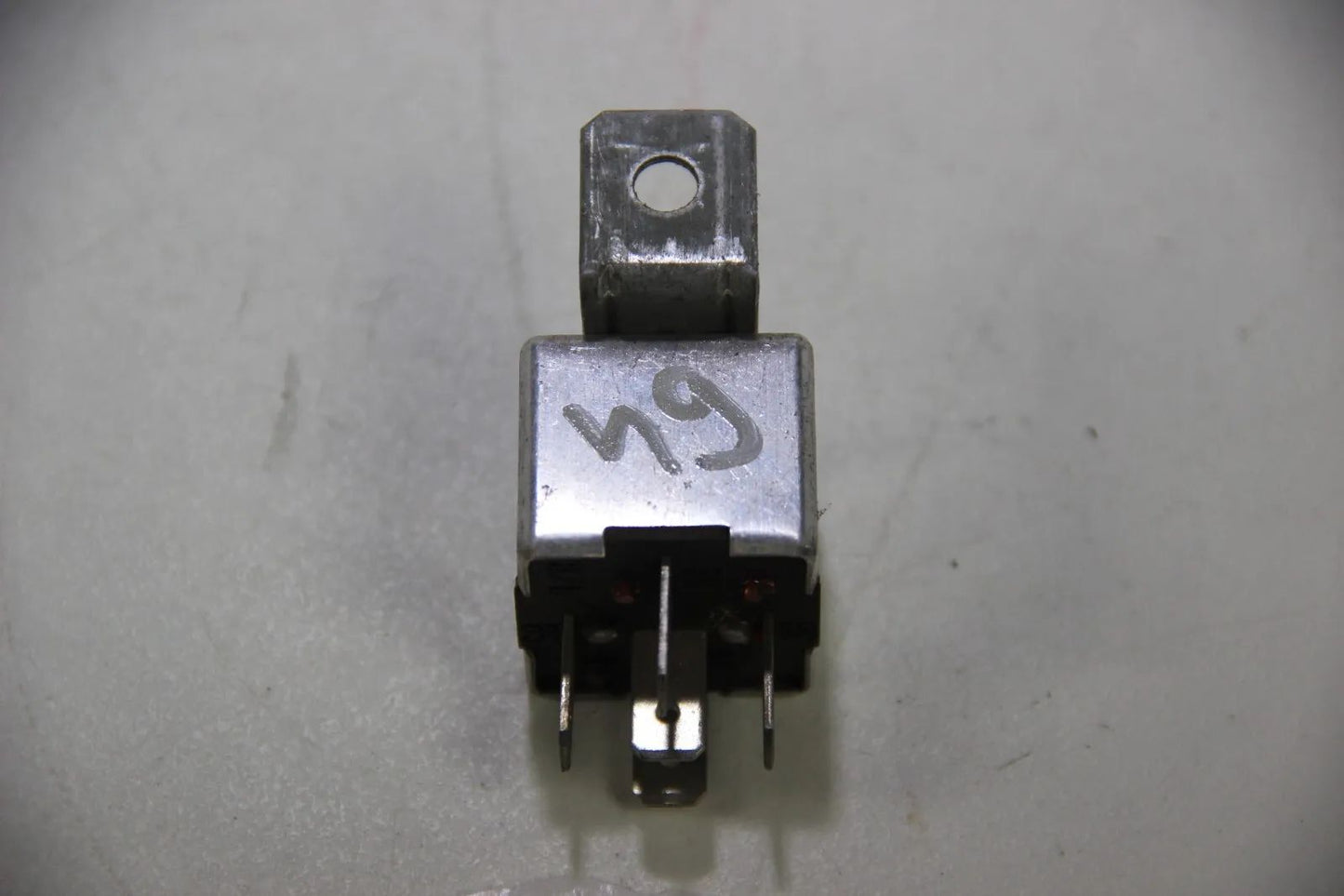 Original BMW Relais Relay Arbeitsstrom Oldtimer Relais 61321358198