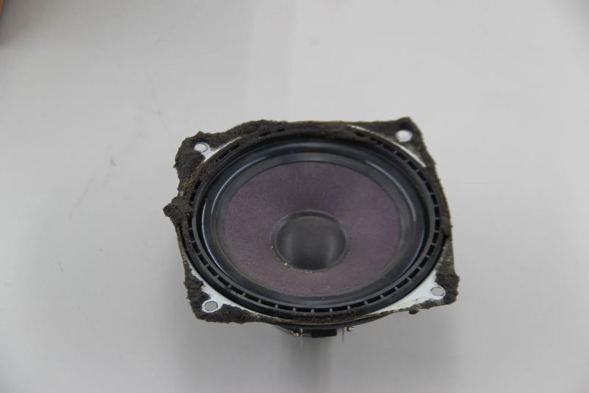Original BMW E39 Limo/Touring  Lautsprecher Soundsystem schwarz 65138369265