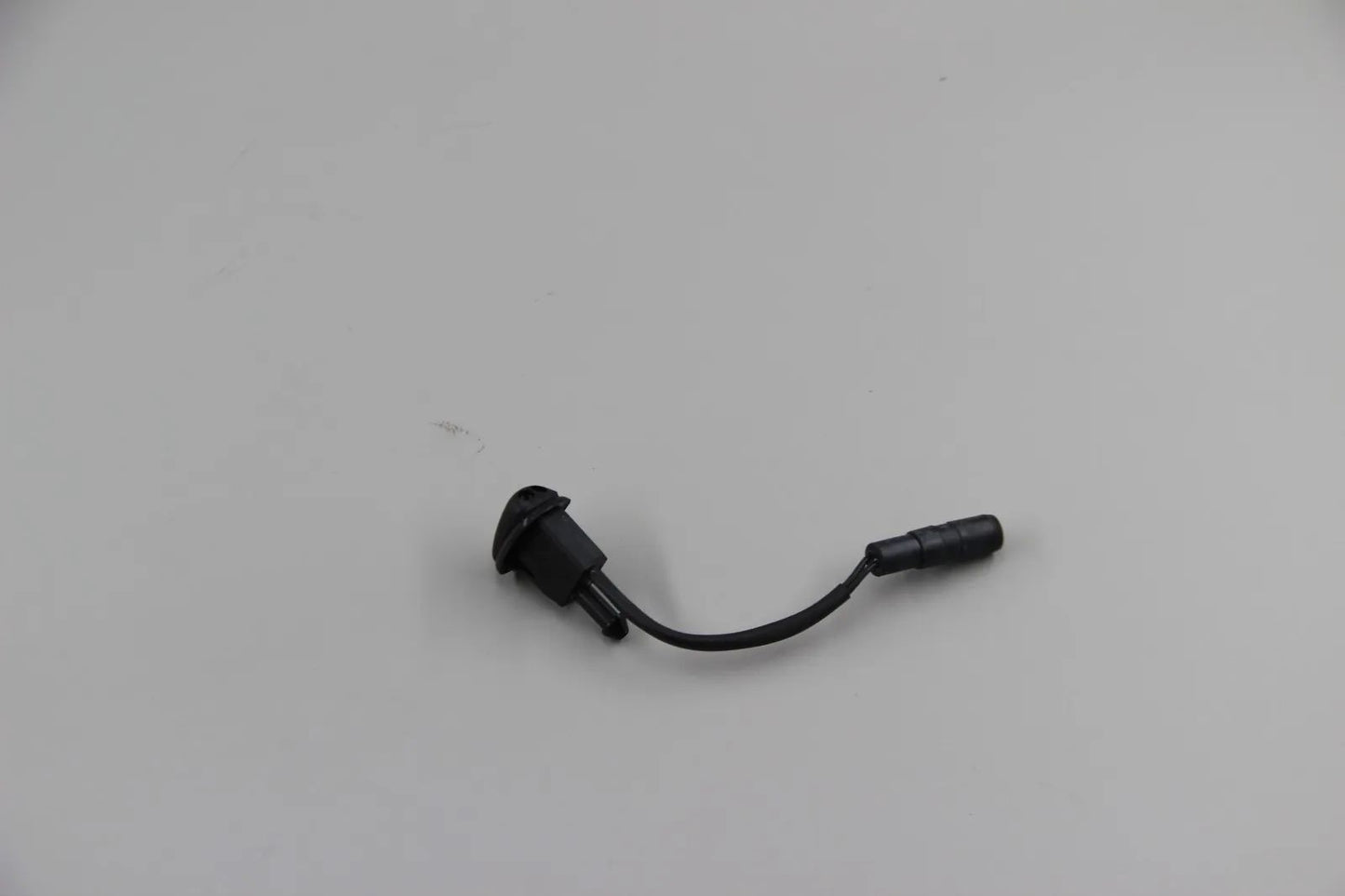 Original BMW E30 E28 Satz Scheibenwaschdüsen Spritzdüse heizbar 61669057475